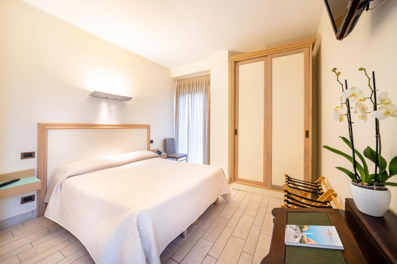 Hotel Il Gabbiano Sabaudia