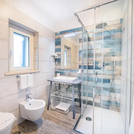 Hotel Il Gabbiano Sabaudia Buitenkant foto